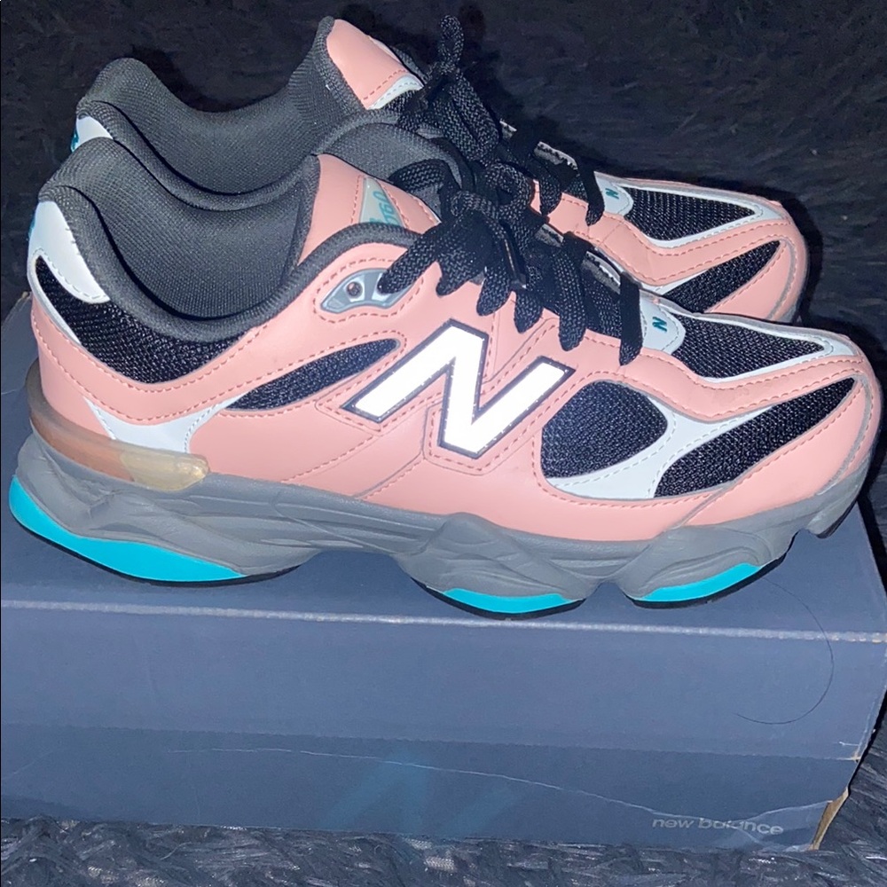 New Balance 9060’s Grade School Pink and Black Sneakers